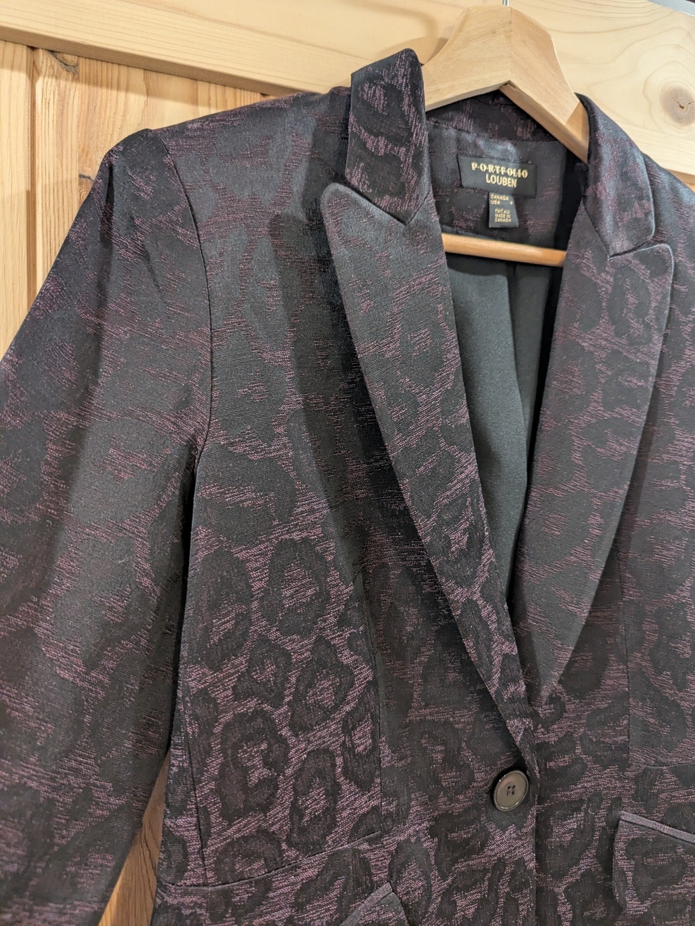 Vintage Portfolio Louben Jacquard Floral Blazer Made in Canada - Picture 4 of 7